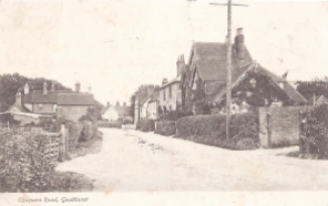 Postcard of Chequers Road, Goudhurst, October 1906.